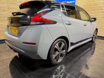 Nissan LEAF 40kWh 10 Hatchback 5dr Electric Auto (150 ps)