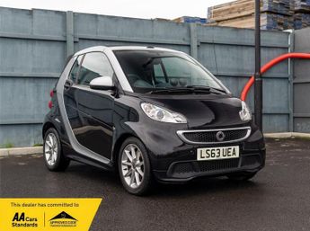 Smart ForTwo 1.0 MHD Passion Cabriolet 2dr Petrol SoftTouch Euro 5 (s/s) (71 