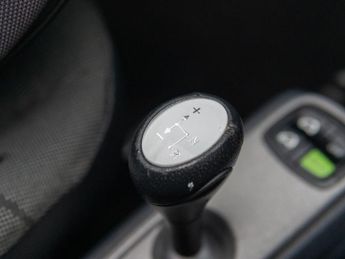 Smart ForTwo 1.0 MHD Passion Cabriolet 2dr Petrol SoftTouch Euro 5 (s/s) (71 