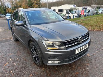 Volkswagen Tiguan 2.0 TDI BlueMotion Tech SE Navigation 4Motion Euro 6 (s/s) 5dr