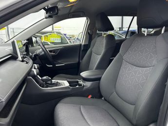 Toyota RAV4 2.5 VVT-h GPF Design SUV Petrol Hybrid CVT 4WD Euro 6 (s/s) (222