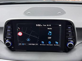 Hyundai Tucson 1.6 CRDi SE Nav SUV 5dr Diesel DCT Euro 6 (s/s) (136 ps)