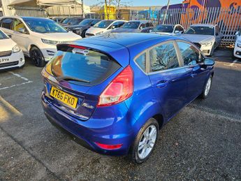 Ford Fiesta 1.0T EcoBoost Zetec Hatchback 5dr Petrol Powershift Euro 6 (100 
