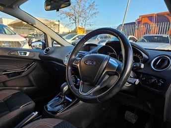 Ford Fiesta 1.0T EcoBoost Zetec Hatchback 5dr Petrol Powershift Euro 6 (100 