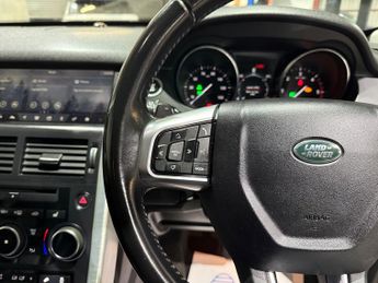 Land Rover Discovery Sport 2.0 TD4 HSE Black SUV 5dr Diesel Auto 4WD Euro 6 (s/s) (180 ps)