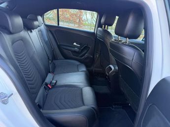 Mercedes-Benz A Class 1.3 A180 SE Hatchback 5dr Petrol 7G-DCT Euro 6 (s/s) (136 ps)
