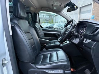 Peugeot Traveller 2.0 BlueHDi Allure Standard MPV 5dr Diesel EAT8 MWB Euro 6 (s/s)