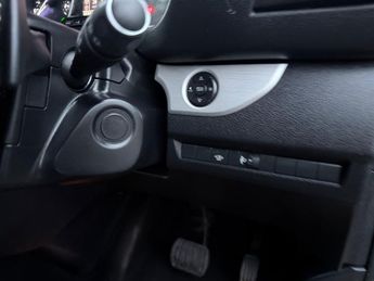 Peugeot Traveller 2.0 BlueHDi Allure Standard MPV 5dr Diesel EAT8 MWB Euro 6 (s/s)