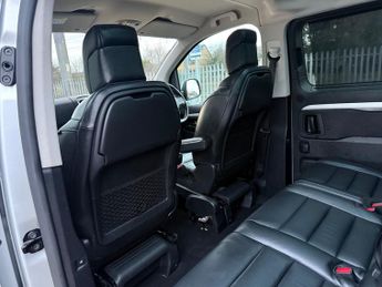 Peugeot Traveller 2.0 BlueHDi Allure Standard MPV 5dr Diesel EAT8 MWB Euro 6 (s/s)