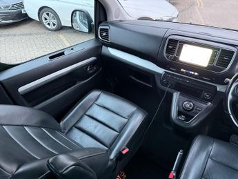 Peugeot Traveller 2.0 BlueHDi Allure Standard MPV 5dr Diesel EAT8 MWB Euro 6 (s/s)