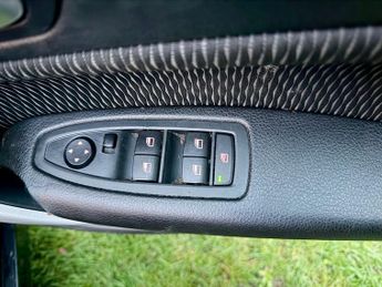 BMW 1 Series 1.5 116d SE Hatchback 5dr Diesel Auto Euro 6 (s/s) (116 ps)