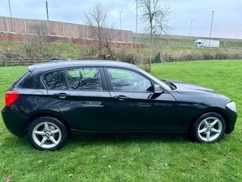 BMW 1 Series 1.5 116d SE Hatchback 5dr Diesel Auto Euro 6 (s/s) (116 ps)
