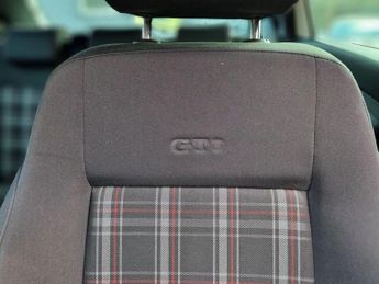 Volkswagen Polo 1.4 TSI GTI Hatchback 5dr Petrol DSG Euro 5 (180 ps)