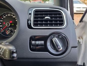 Volkswagen Polo 1.4 TSI GTI Hatchback 5dr Petrol DSG Euro 5 (180 ps)