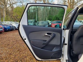 Volkswagen Polo 1.4 TSI GTI Hatchback 5dr Petrol DSG Euro 5 (180 ps)