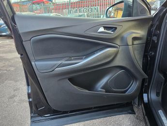 Vauxhall Grandland X 1.2 Turbo GPF Sport Nav SUV 5dr Petrol Auto Euro 6 (s/s) (130 ps