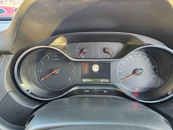 Vauxhall Grandland X 1.2 Turbo GPF Sport Nav SUV 5dr Petrol Auto Euro 6 (s/s) (130 ps