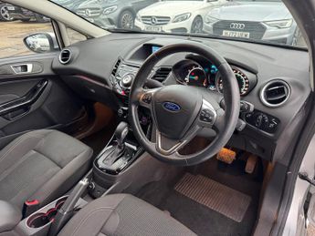Ford Fiesta 1.0T EcoBoost Titanium Hatchback 5dr Petrol Powershift Euro 6 (1
