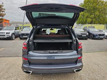 BMW X5 3.0 30d M Sport SUV 5dr Diesel Auto xDrive Euro 6 (s/s) (265 ps)