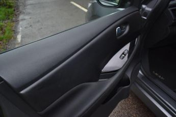 Nissan LEAF 39kWh N-Connecta Auto 5dr
