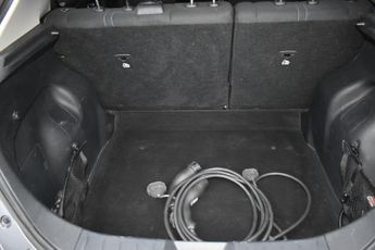 Nissan LEAF 39kWh N-Connecta Auto 5dr