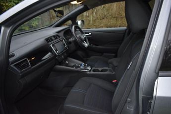 Nissan LEAF 39kWh N-Connecta Auto 5dr