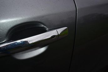 Nissan LEAF 39kWh N-Connecta Auto 5dr