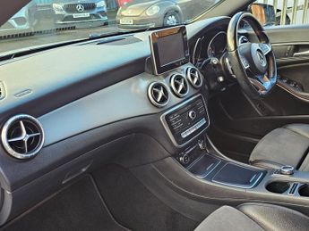 Mercedes-Benz CLA Class 2.1 CLA220d AMG Line Shooting Brake 5dr Diesel 7G-DCT 4MATIC Eur