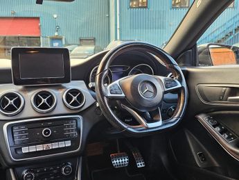 Mercedes-Benz CLA Class 2.1 CLA220d AMG Line Shooting Brake 5dr Diesel 7G-DCT 4MATIC Eur