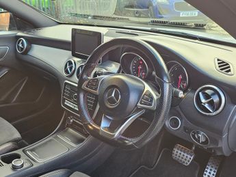 Mercedes-Benz CLA Class 2.1 CLA220d AMG Line Shooting Brake 5dr Diesel 7G-DCT 4MATIC Eur