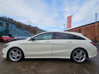 Mercedes-Benz CLA Class 2.1 CLA220d AMG Line Shooting Brake 5dr Diesel 7G-DCT 4MATIC Eur