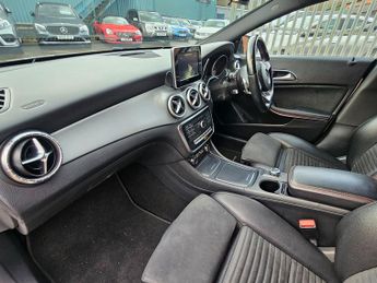 Mercedes-Benz CLA Class 2.1 CLA220d AMG Line Shooting Brake 5dr Diesel 7G-DCT 4MATIC Eur