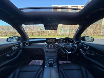 Mercedes-Benz GLC 2.1 GLC250d AMG Line (Premium Plus) SUV 5dr Diesel G-Tronic 4MAT