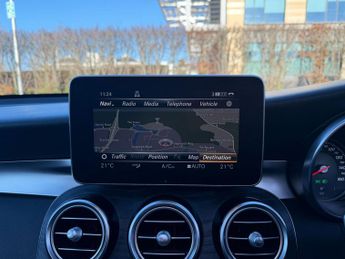 Mercedes-Benz GLC 2.1 GLC250d AMG Line (Premium Plus) SUV 5dr Diesel G-Tronic 4MAT