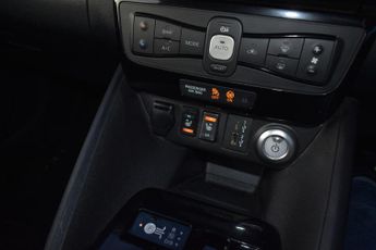 Nissan LEAF 40kWh Tekna Auto 5dr