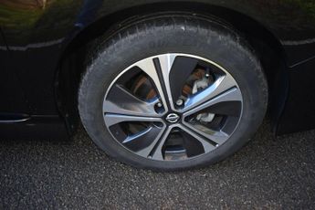 Nissan LEAF 40kWh Tekna Auto 5dr
