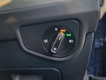 Volkswagen Touran 1.4 TSI BlueMotion Tech SEL MPV 5dr Petrol DSG Euro 6 (s/s) (150