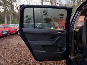 Volkswagen Touran 1.4 TSI BlueMotion Tech SEL MPV 5dr Petrol DSG Euro 6 (s/s) (150