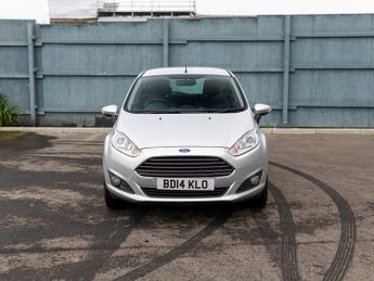 Ford Fiesta 1.6 Zetec Hatchback 5dr Petrol Powershift Euro 5 (105 ps)