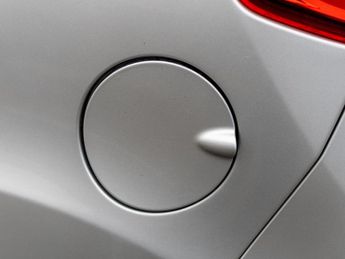 Ford Fiesta 1.6 Zetec Hatchback 5dr Petrol Powershift Euro 5 (105 ps)