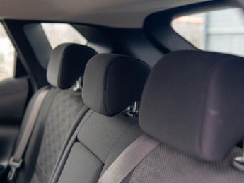 Nissan Qashqai 1.2 DIG-T N-Connecta SUV 5dr Petrol XTRON 2WD Euro 6 (s/s) (115 