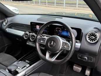 Mercedes-Benz GLB 2.0 GLB220d AMG Line (Premium) SUV 5dr Diesel 8G-DCT 4MATIC Euro