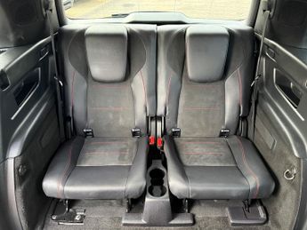 Mercedes-Benz GLB 2.0 GLB220d AMG Line (Premium) SUV 5dr Diesel 8G-DCT 4MATIC Euro