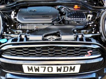 Mini Hatch 2.0 Cooper S Sport Hatchback 3dr Petrol Steptronic Euro 6 (s/s) 