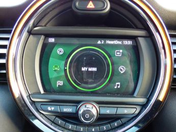 Mini Hatch 2.0 Cooper S Sport Hatchback 3dr Petrol Steptronic Euro 6 (s/s) 