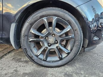 Vauxhall Corsa 1.2i 16v SXi Hatchback 3dr Petrol Manual (146 g/km, 79 bhp)