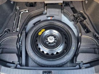 Toyota Prius 1.8 VVT-h GPF Active Hatchback 5dr Petrol Hybrid CVT Euro 6 (s/s