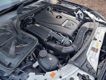 Mercedes-Benz C Class 2.0 C200 AMG Line Saloon 4dr Petrol 7G-Tronic+ Euro 6 (s/s) (184
