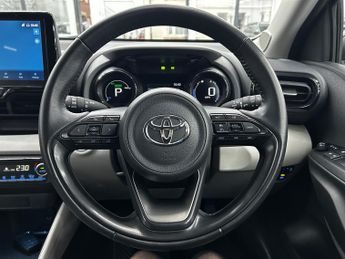 Toyota Yaris 1.5 VVT-h Excel Hatchback Petrol Hybrid E-CVT Euro 6 (s/s) (116 