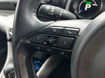 Toyota Yaris 1.5 VVT-h Excel Hatchback Petrol Hybrid E-CVT Euro 6 (s/s) (116 